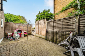 Photo 15- click for photo gallery